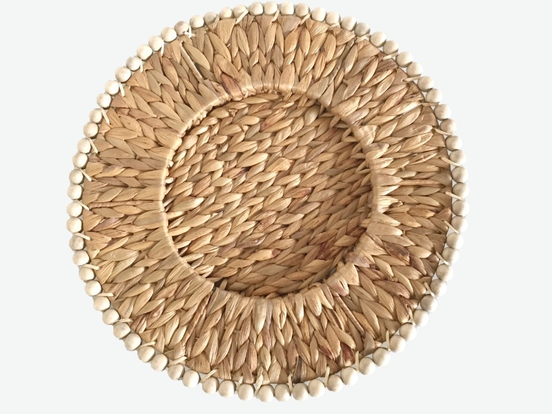 Top-Tier Water Hyacinth Charger Plate with Wooden Bead Rim - Handcrafted Sustainable Tableware